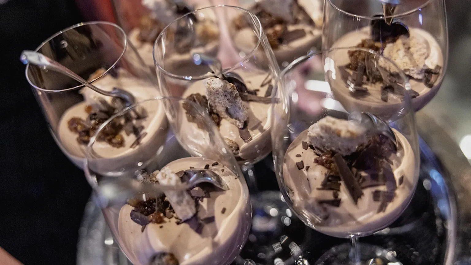 FlyingBuffetCarousel-04-Dessert