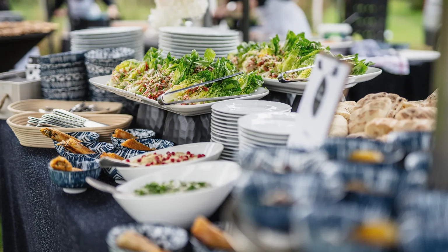 SommerBuffetCarousel-02-Salatbuffet